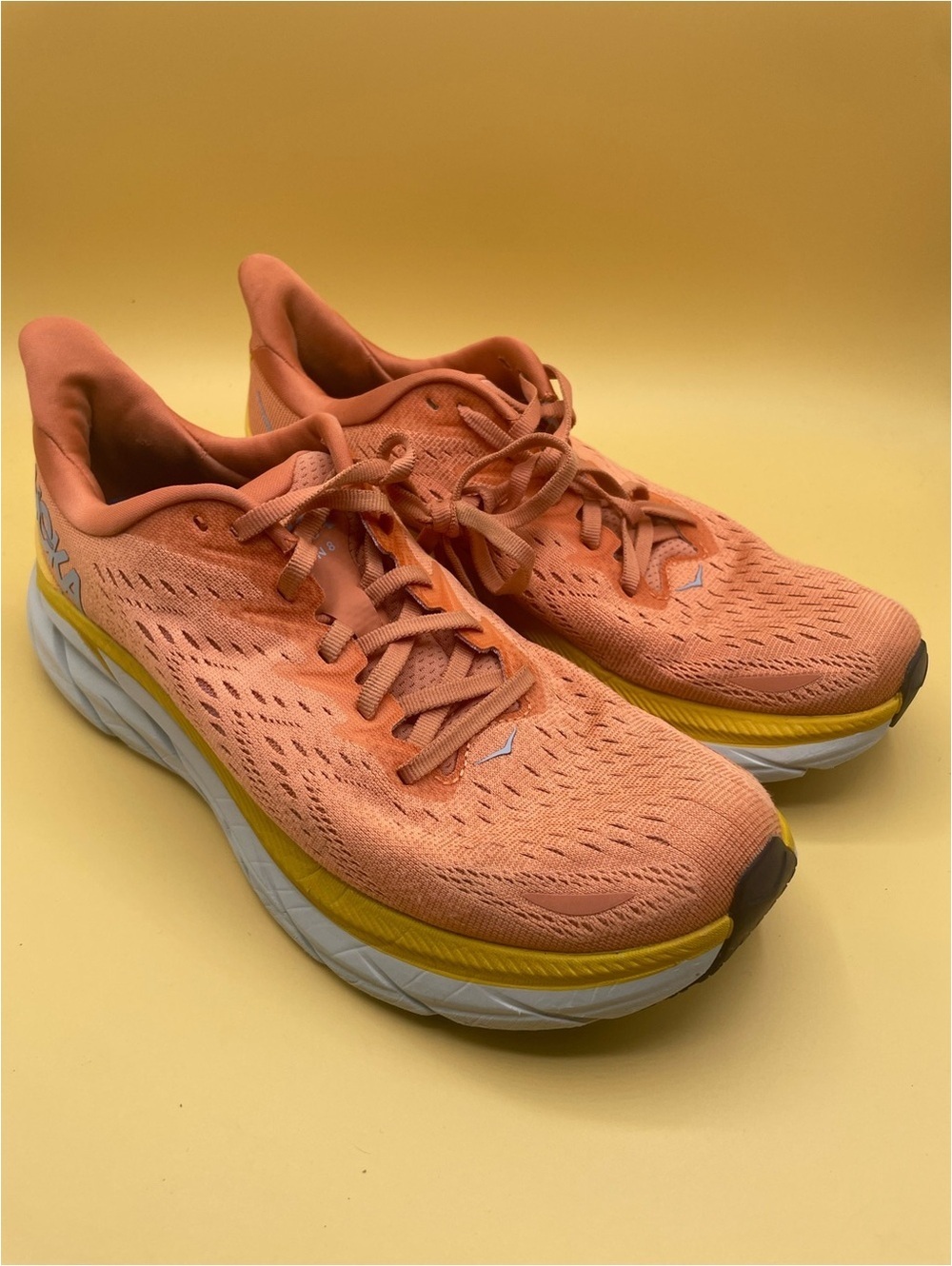 Hoka One One Women's Clifton 8 Coral
